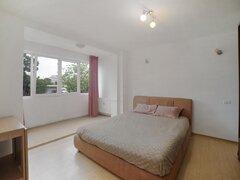Sincai, Tineretului, etaj 1, investitie, mobilat, utilat, ready to move in